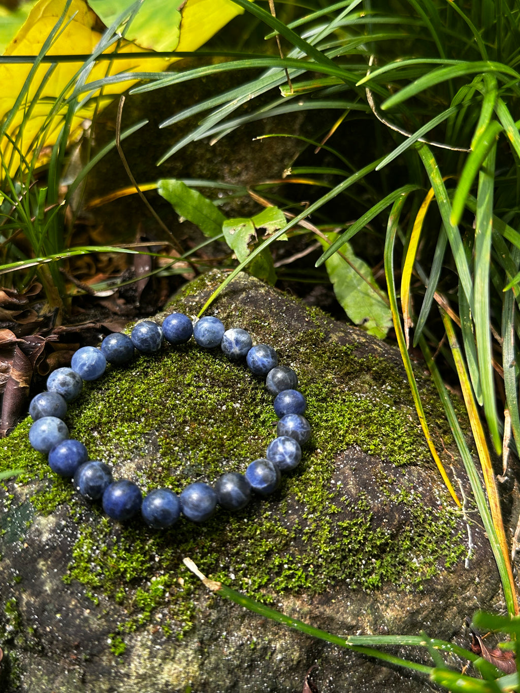 Sodalite 8mm Bracelet — Intuition & Inner Truth